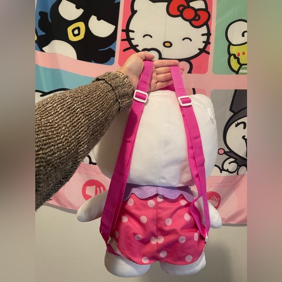Hello Kitty Back Pack - Picture 2 of 3